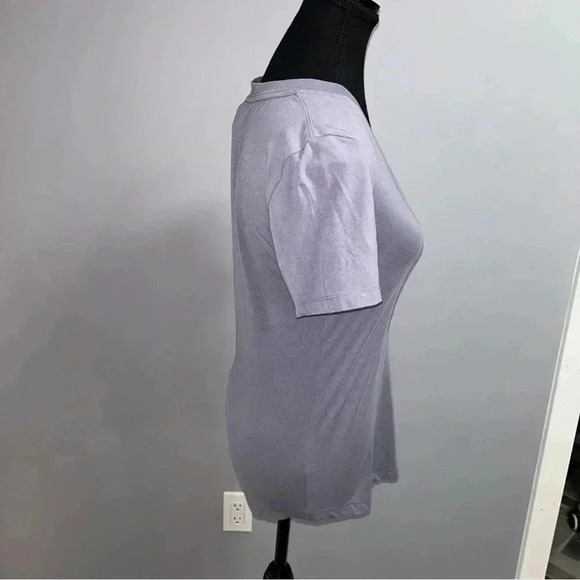 Aritzia - The Group Babaton Tee - Picture 2 of 5